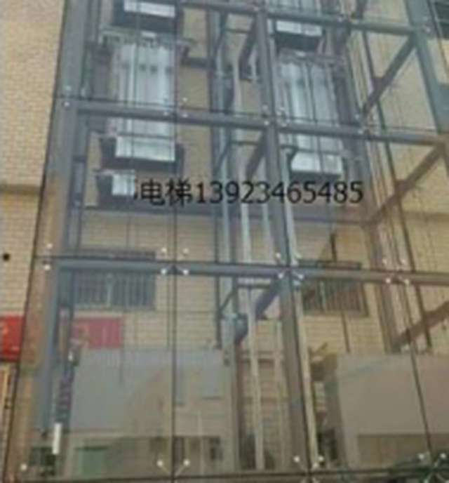 電梯外掛井道